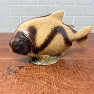 Vintage-Inspired K's Collection Ceramic Piranha Fish Figurine